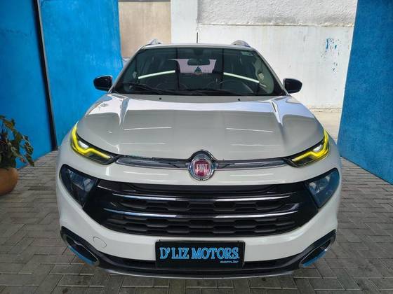 FIAT TORO 2.0 16V TURBO DIESEL VOLCANO 4WD AT9